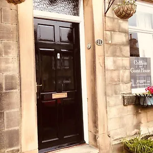 No 11 Bistro & Bed & Breakfast
